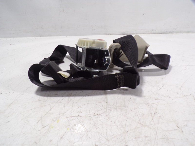 Recambio de cinturon seguridad trasero izquierdo para lancia voyager (404) 2.8 16v crd cat referencia OEM IAM K1AF251X9AC P1AF23