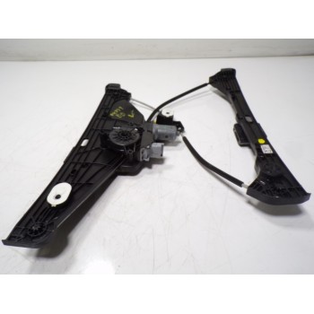 ELEVALUNAS DELANTERO DERECHO 982904338000