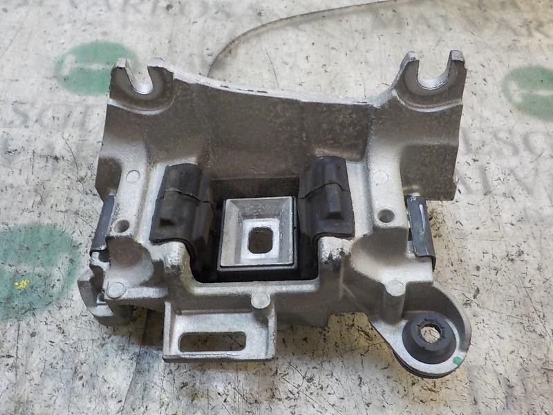 Recambio de soporte cambio para renault fluence dynamique referencia OEM IAM 112200014R  