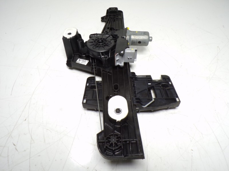 Recambio de elevalunas trasero derecho para opel corsa f 1.2 referencia OEM IAM  982904558000 