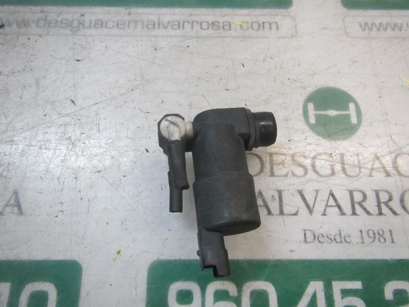 Recambio de bomba limpia para peugeot 207 x-line referencia OEM IAM 643475  