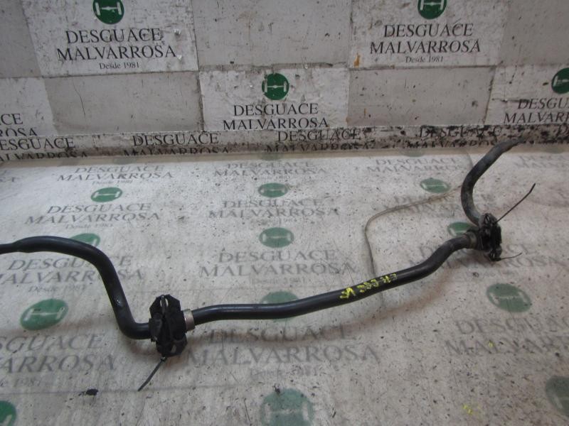 Recambio de barra estabilizadora delantera para kia rio 1.6 emotion referencia OEM IAM 548011G100  