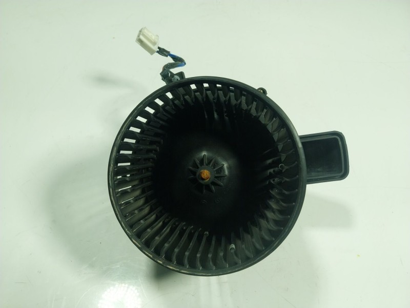 Recambio de motor calefaccion para maserati levante 3.0 v6 twinturbo cat referencia OEM IAM  T6695004 