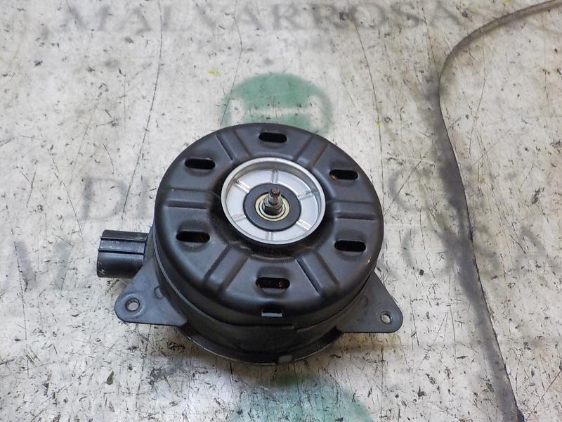 Recambio de electroventilador para mazda cx-5 2.0 cat referencia OEM IAM PE0215150 1680001340 1680001340