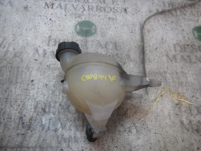 Recambio de deposito expansion para peugeot 208 active referencia OEM IAM 9800777280  