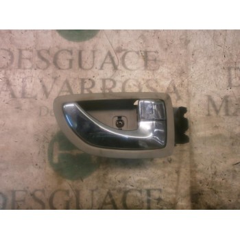 MANETA INTERIOR TRASERA DERECHA 826203B020 