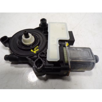 MOTOR ELEVALUNAS TRASERO DERECHO 5Q0959408D 5Q0959408D 