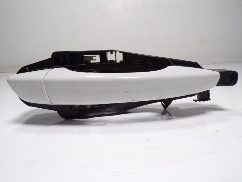 Recambio de maneta exterior delantera derecha para opel corsa f 1.2 referencia OEM IAM  9802977180 