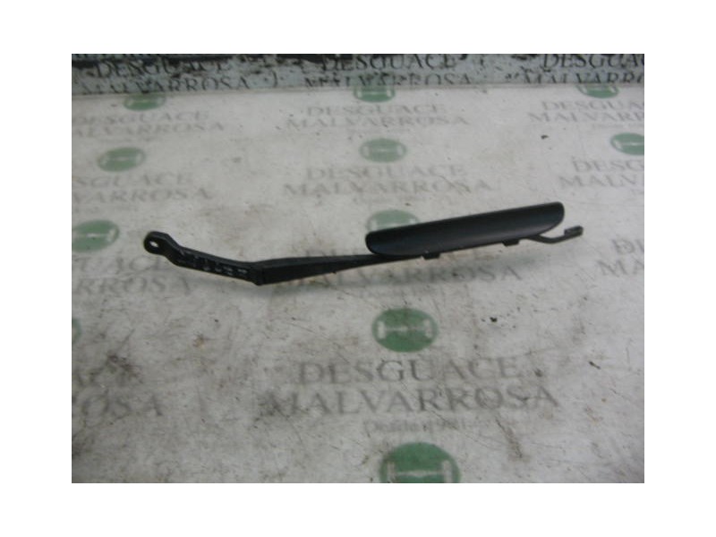 Recambio de brazo limpia delantero izquierdo para mg serie 45 (rt) classic (5-ptas.) referencia OEM IAM   