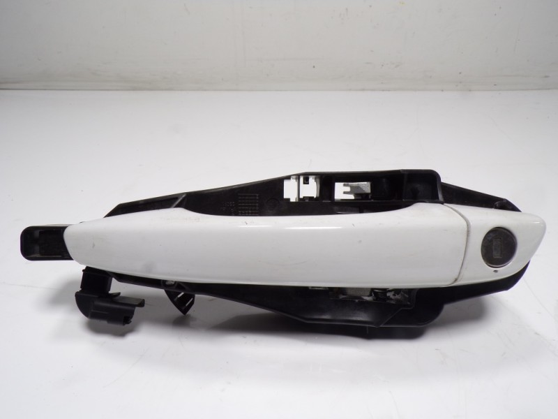 Recambio de maneta exterior delantera izquierda para opel corsa f 1.2 referencia OEM IAM  9802977380 