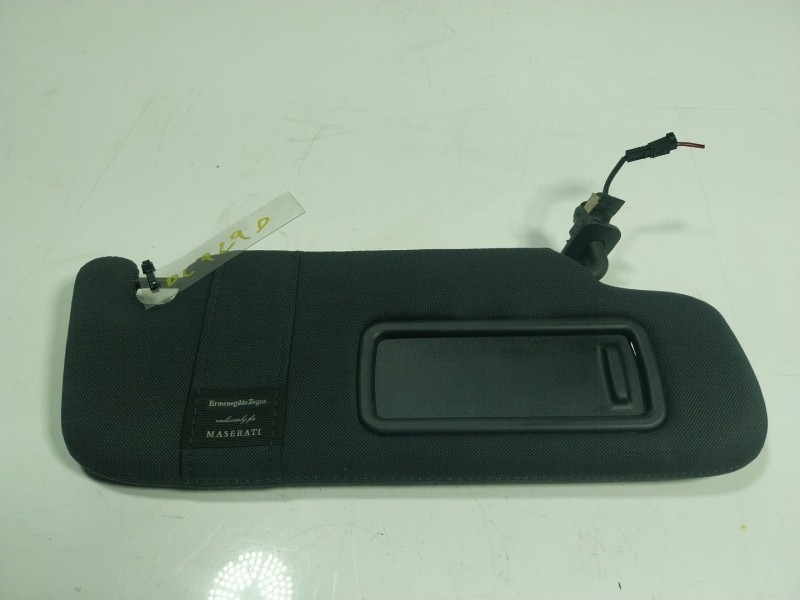 Recambio de parasol derecho para maserati levante 3.0 v6 twinturbo cat referencia OEM IAM   
