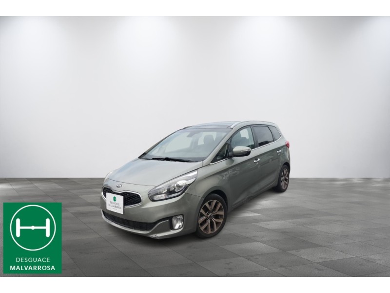 kia carens ( ) del año 2015
