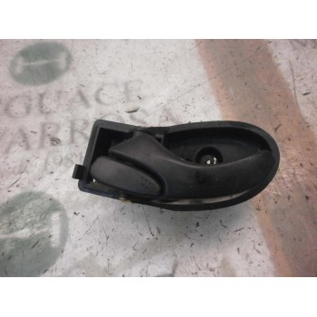 MANETA INTERIOR DELANTERA IZQUIERDA 