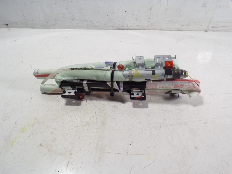 Recambio de airbag cortina delantero derecho para hyundai tucson essence bluedrive 2wd referencia OEM IAM 85020D7000 85020D7000 