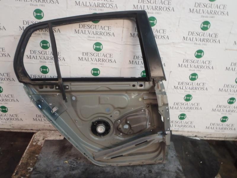 Recambio de puerta trasera derecha para volkswagen golf v berlina (1k1) conceptline (e) referencia OEM IAM 1K6833302AA  1K683310