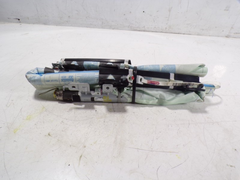 Recambio de airbag cortina delantero izquierdo para hyundai tucson essence bluedrive 2wd referencia OEM IAM 85010D7000 85010D700