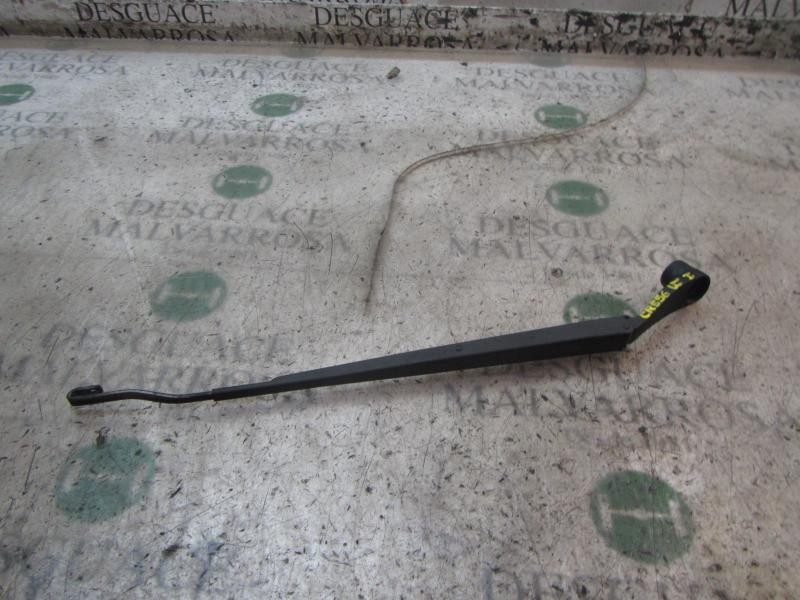 Recambio de brazo limpia delantero izquierdo para kia rio 1.6 emotion referencia OEM IAM 983101G000  