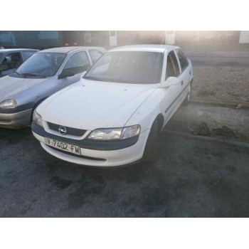 OPEL VECTRA B BERLINA