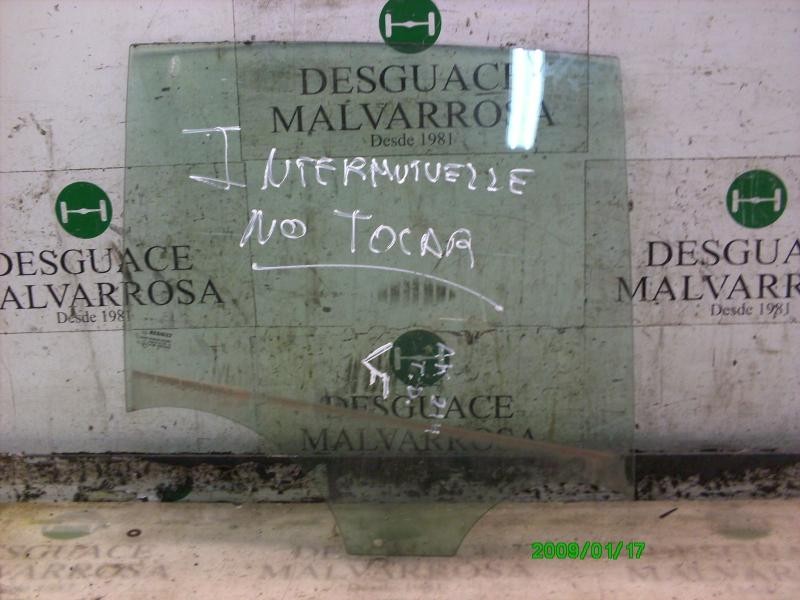 Recambio de cristal puerta trasero derecho para renault megane ii berlina 5p confort authentique referencia OEM IAM   