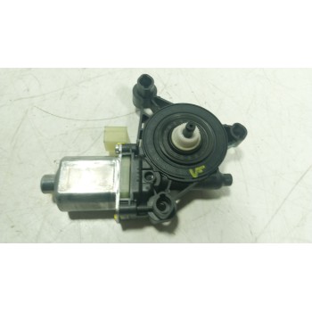 MOTOR ELEVALUNAS DELANTERO DERECHO 5Q0959801A 