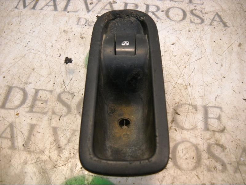 Recambio de mando elevalunas trasero derecho para renault megane ii berlina 5p authentique referencia OEM IAM   