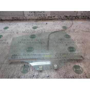 CRISTAL PUERTA TRASERO DERECHO 834211G211 