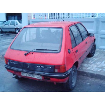 PEUGEOT 205 BERLINA