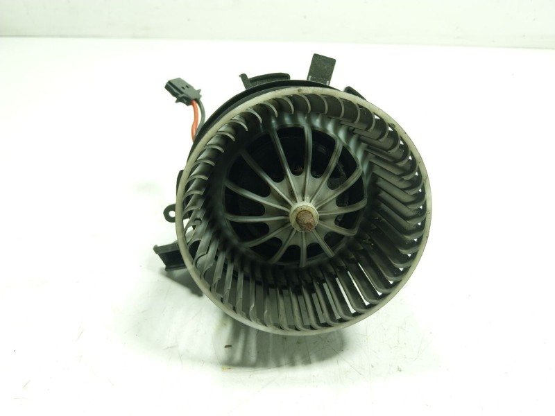 Recambio de motor calefaccion para audi a4 b8 (8k2) 1.8 tfsi referencia OEM IAM 8K2820021C  