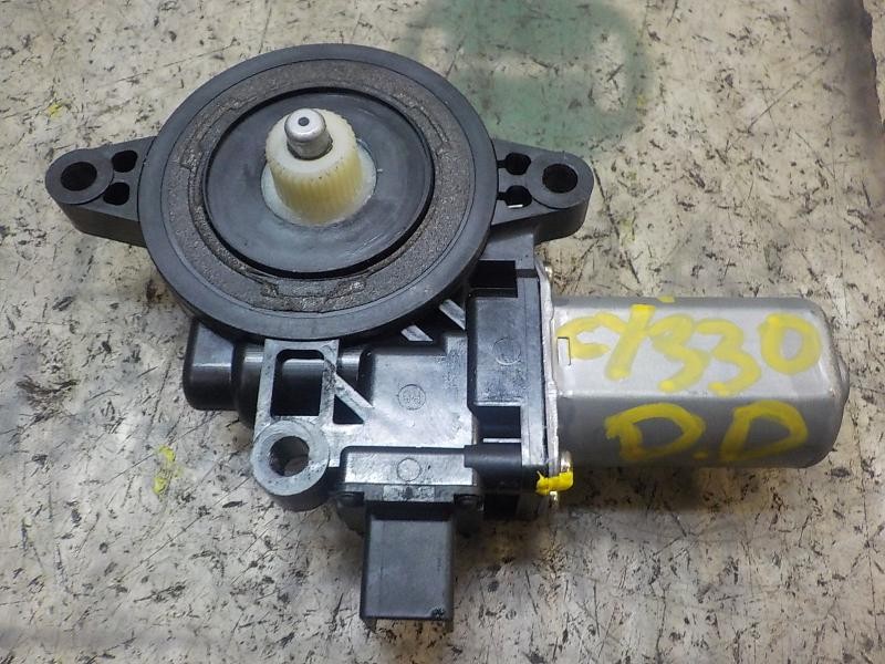 Recambio de motor elevalunas delantero derecho para mazda cx-5 2.0 cat referencia OEM IAM D6515858XB  