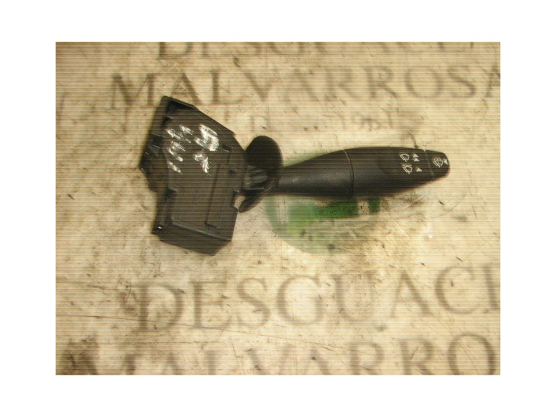 Recambio de mando limpia para ford fiesta (cbk) ghia referencia OEM IAM   