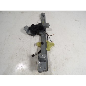 ELEVALUNAS DELANTERO DERECHO 807205569R 128001471B