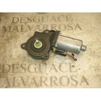 MOTOR ELEVALUNAS DELANTERO DERECHO 