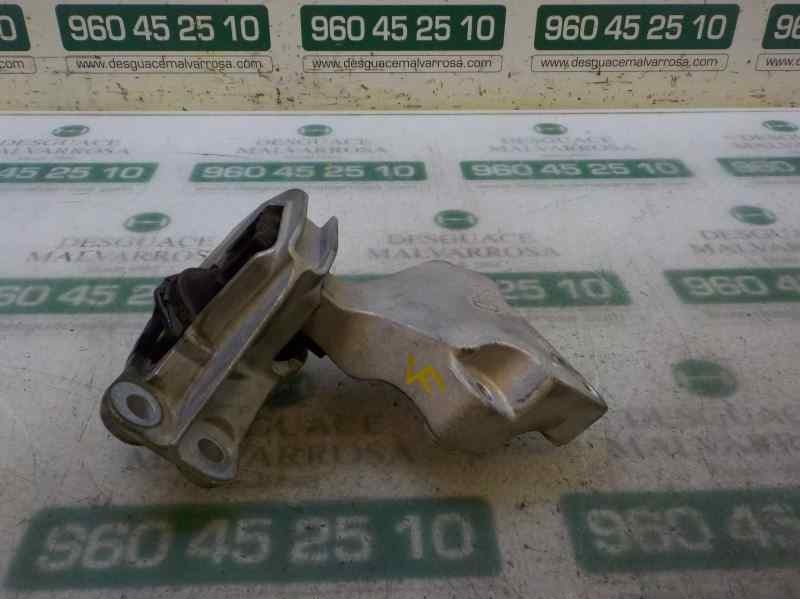 Recambio de soporte motor derecho para nissan micra v (k14) 1.0 12v cat referencia OEM IAM 112105FP0A  