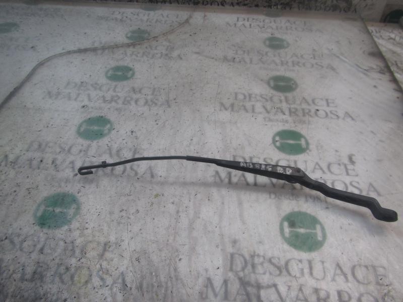 Recambio de brazo limpia delantero derecho para mg serie 200 (rf) 214 si (5-ptas.) referencia OEM IAM   