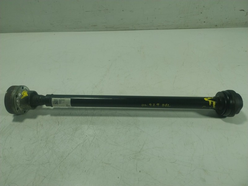 Recambio de transmision central delantera para maserati levante 3.0 v6 twinturbo cat referencia OEM IAM  06700319580 