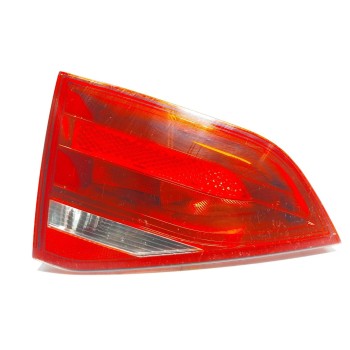 PILOTO TRASERO IZQUIERDO INTERIOR 8K5945093D 