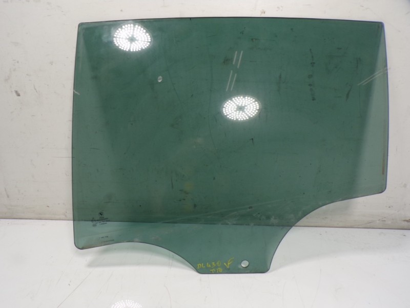 Recambio de cristal puerta trasero izquierdo para bmw x6 (e71) 3.0d referencia OEM IAM 51337193739  