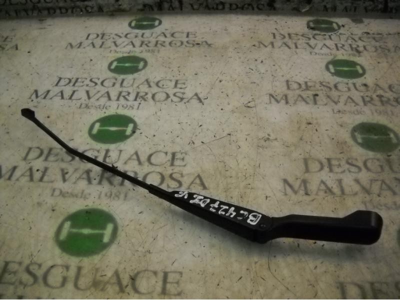 Recambio de brazo limpia delantero izquierdo para renault clio ii fase ii (b/cb0) campus referencia OEM IAM   