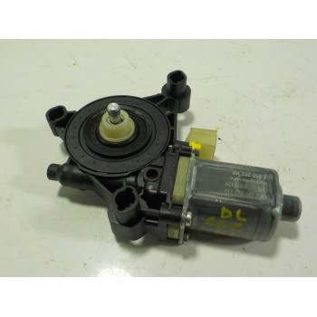 MOTOR ELEVALUNAS DELANTERO IZQUIERDO 5Q0959802B 5Q0959802B 
