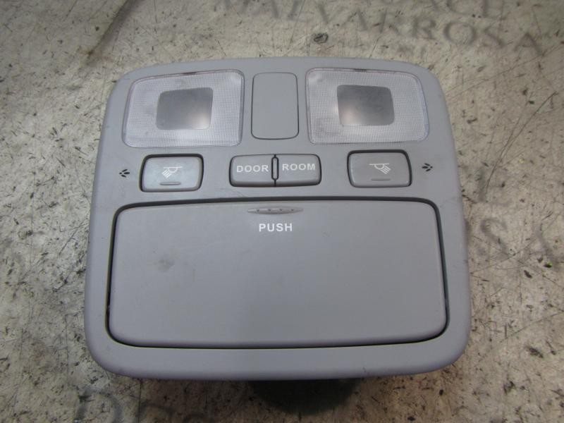 Recambio de piloto interior para kia rio 1.6 emotion referencia OEM IAM 928001G200LX  