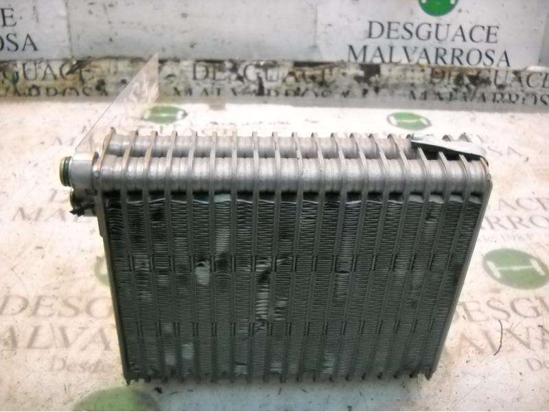 Recambio de evaporador aire acondicionado para renault clio ii fase ii (b/cb0) campus referencia OEM IAM   