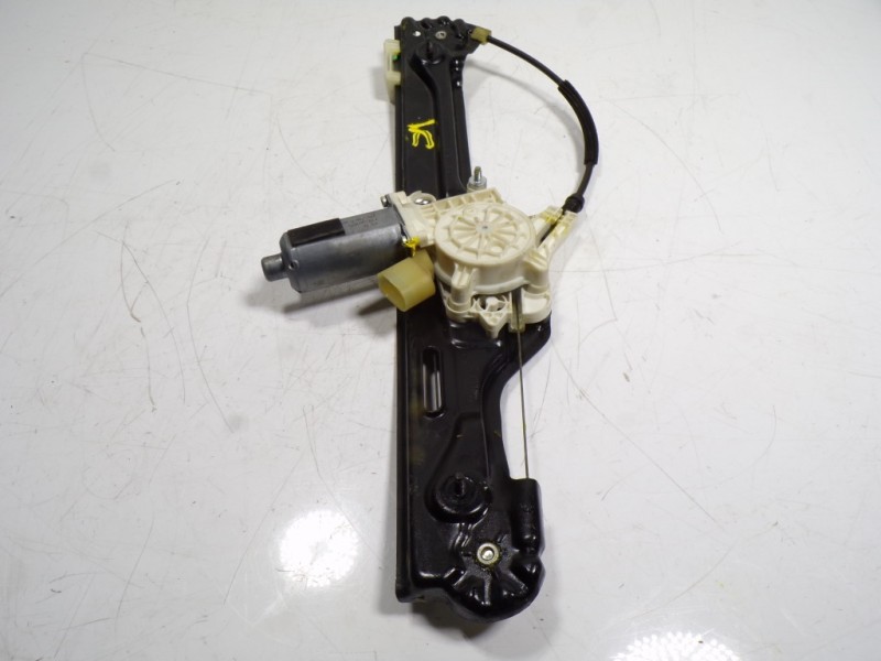 Recambio de elevalunas trasero derecho para bmw x6 (e71) 3.0d referencia OEM IAM 51357197304 7197304E 67627267692