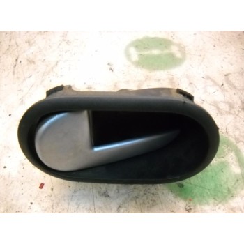 MANETA INTERIOR DELANTERA IZQUIERDA 