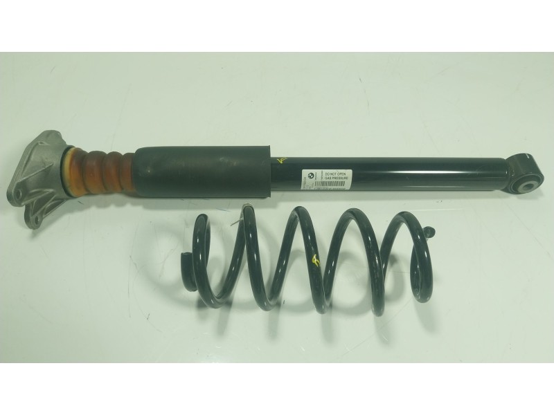 Recambio de amortiguador trasero derecho para bmw x1 (f48) xdrive 18 d referencia OEM IAM 33506886761  33526861693