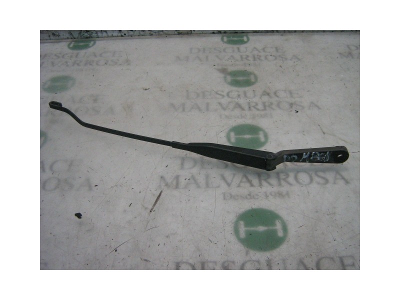 Recambio de brazo limpia delantero derecho para nissan micra (k11) l referencia OEM IAM   