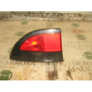 PILOTO TRASERO DERECHO INTERIOR 