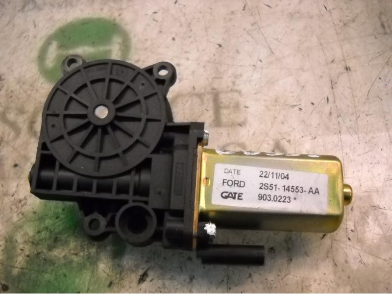 Recambio de motor elevalunas delantero derecho para ford fiesta (cbk) futura referencia OEM IAM   