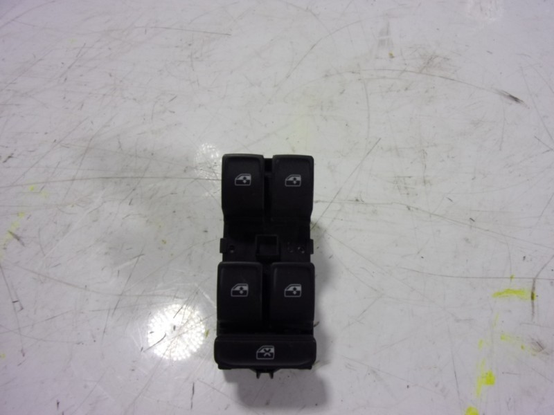 Recambio de mando elevalunas delantero izquierdo para cupra ateca 2.0tsi 4drive referencia OEM IAM 5G0959857FWHS 5G0959857F 