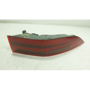 PILOTO TRASERO DERECHO J9C18637 J9C313404 