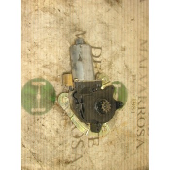 MOTOR ELEVALUNAS DELANTERO DERECHO 